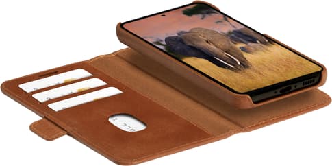 dbramante1928 Galaxy S24 Lynge Bookcover Tan
