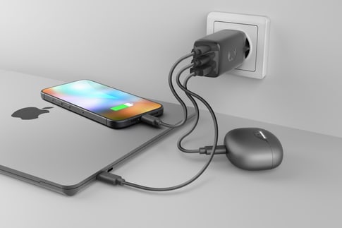 Fresh'N Rebel  67W PD Charger USB-A+2x USB-C Storm Grey