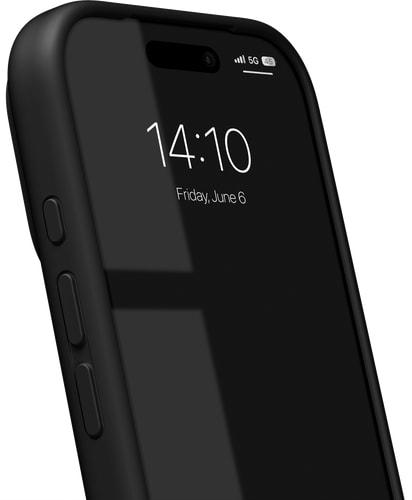 iDeal of Sweden Silicone Case iPhone 18 Pro Black