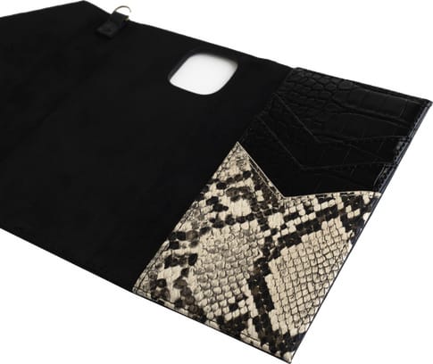 iDeal of Sweden iPhone 12/12 Pro Clutch Midnight Python