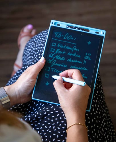 AK Kisten Basics Reusable LCD Writing Tablet (22x14.5cm)